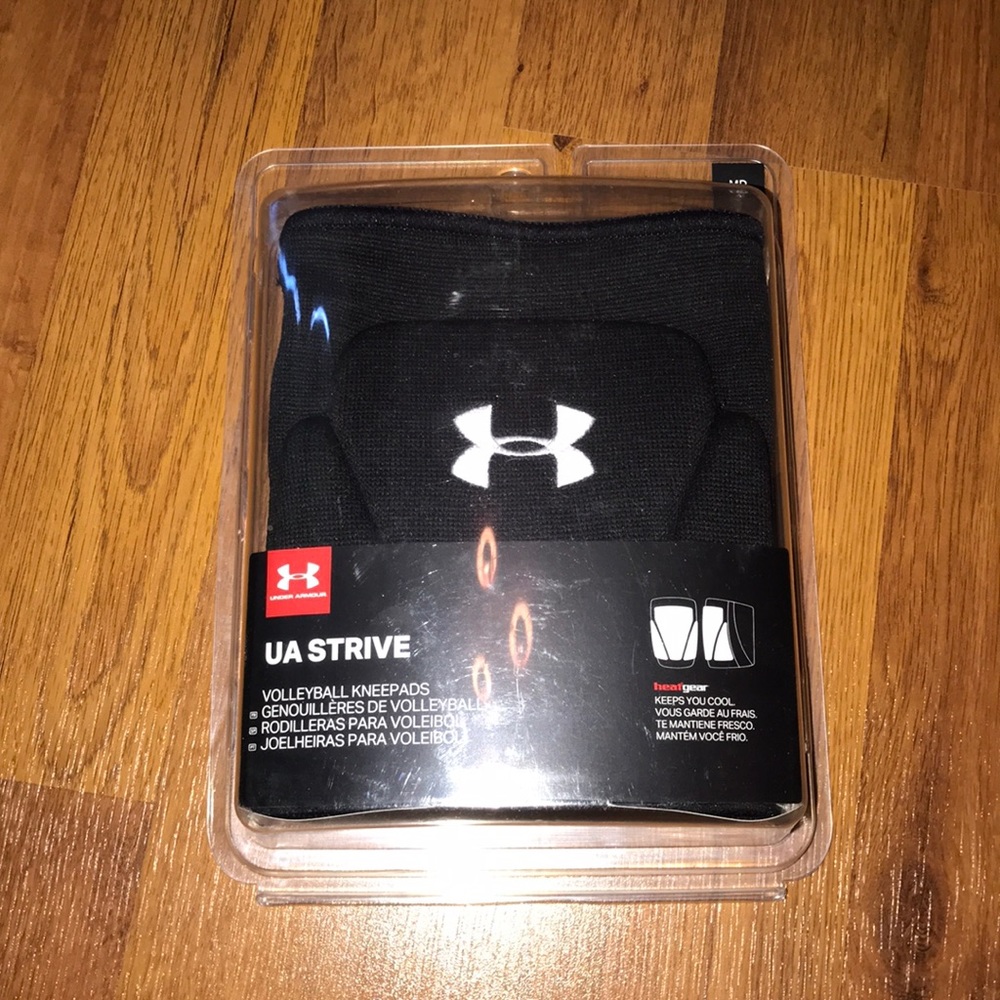 Under Armour volleyball knee pads